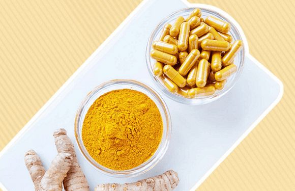 Turmeric Treats Hyperpigmentation and Lightens Skin